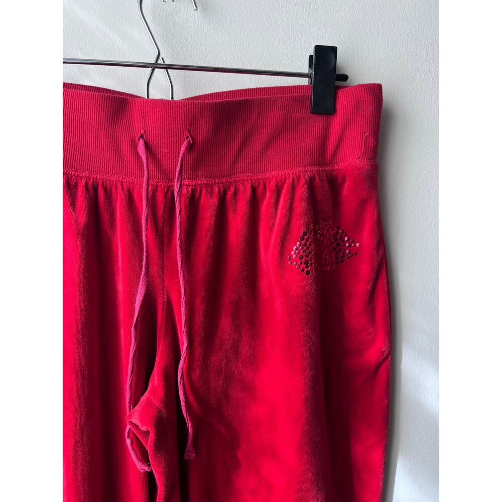 Red Embellished Kiss Mark Velour Trackpants Sweatpants Joggers Size Medium (7/9)